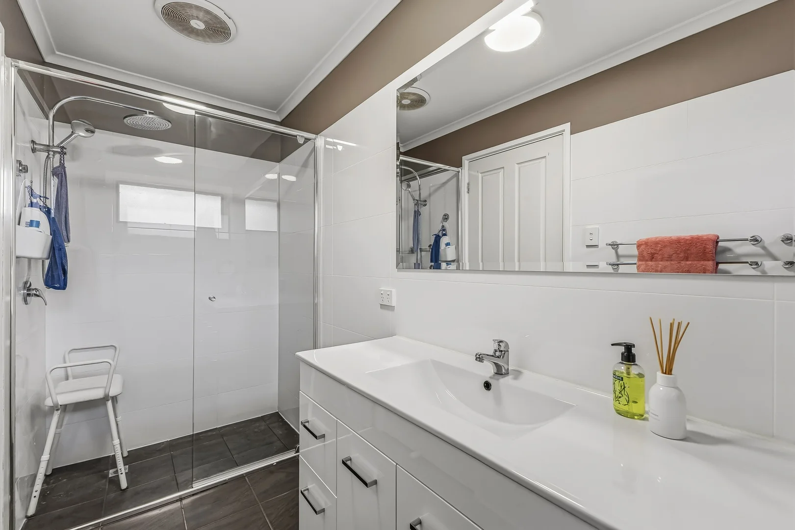 Additional image 12 of 42 Richmond Rd, Parafield Gardens SA 5107