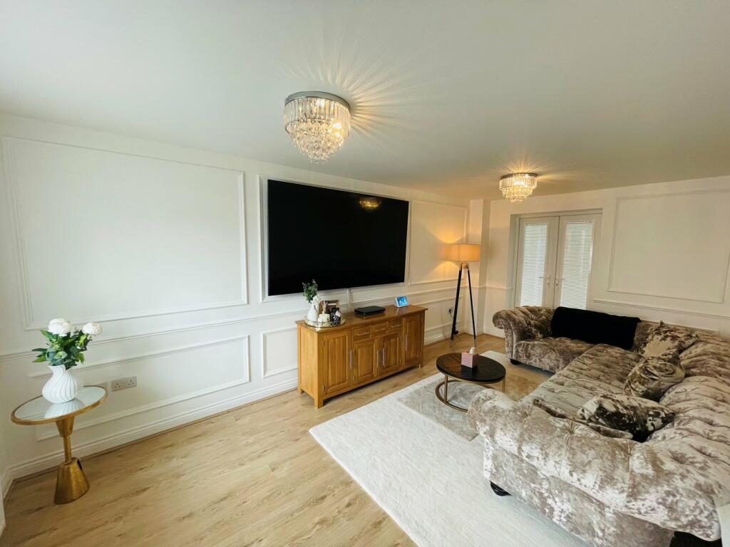 Additional image 7 of York Crescent, West Bromwich, B70