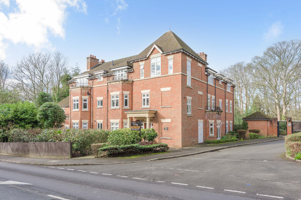 Flat 2, Thornhill Court, 126-128 Thornhill Road, Sutton Coldfield, B74 2LU