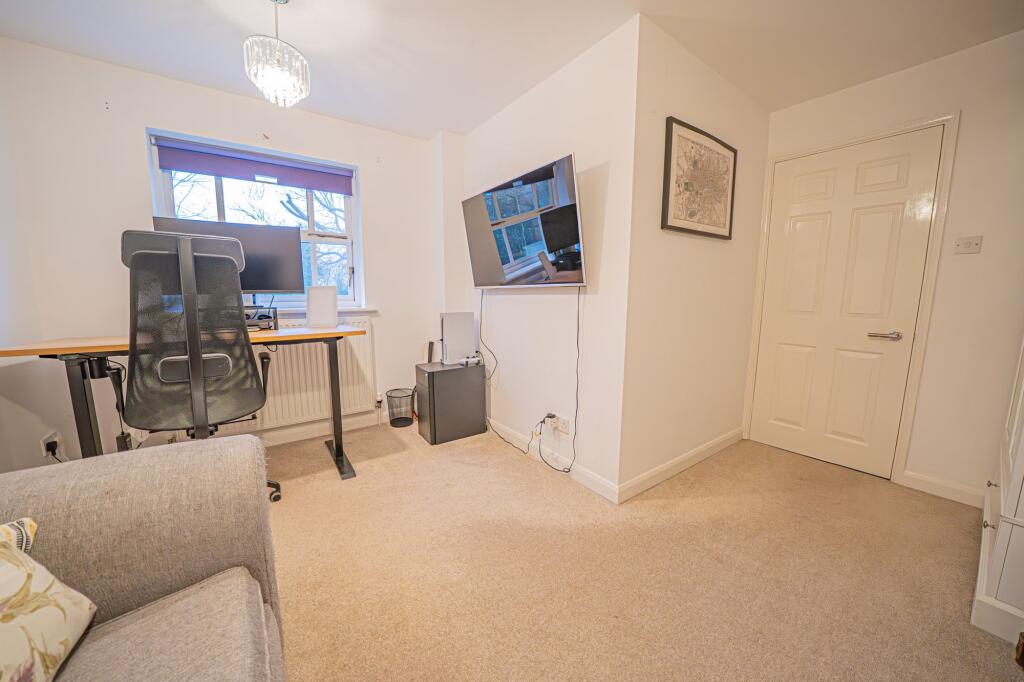 Additional image 28 of Greytree Crescent, Dorridge, B93