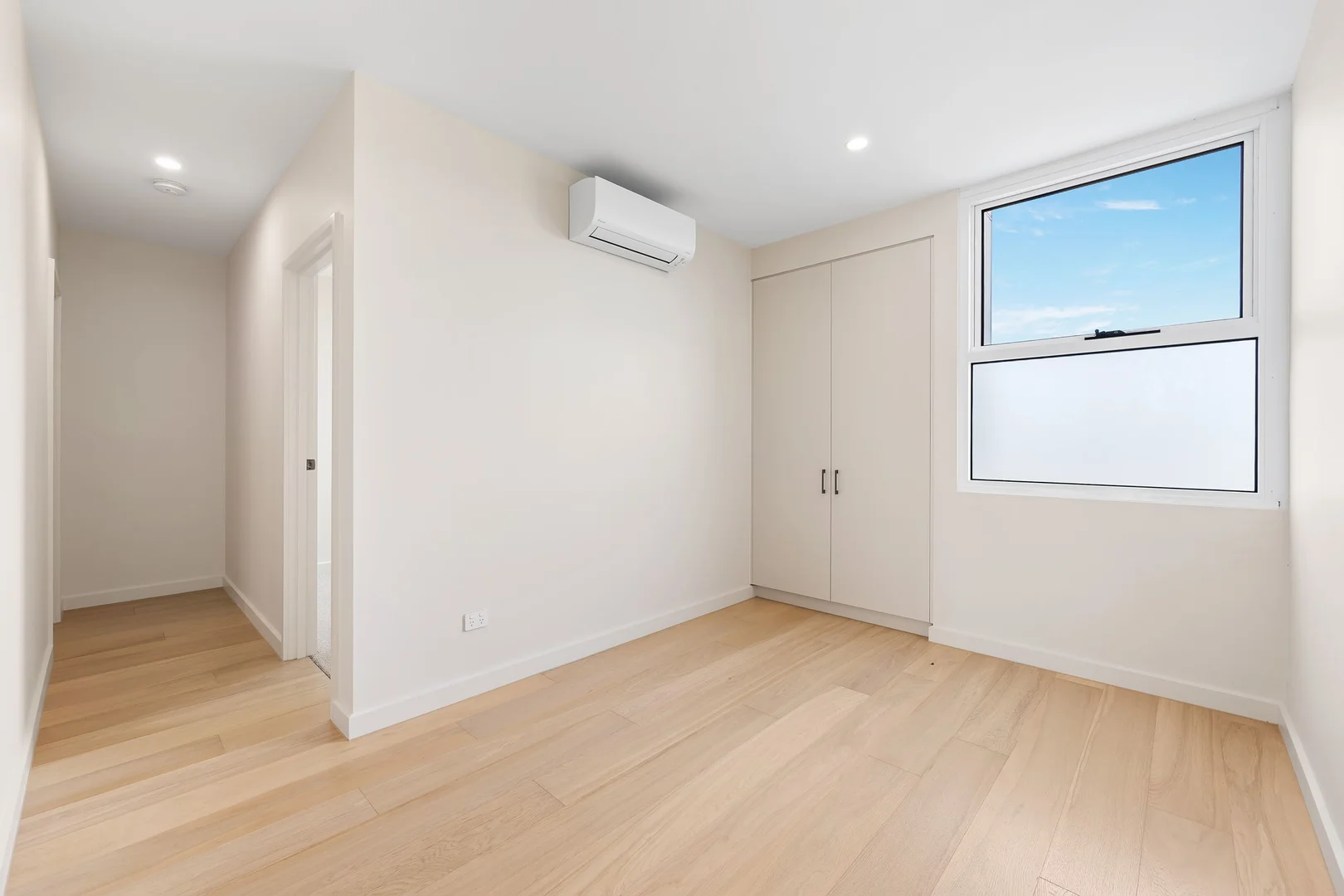 Additional image 6 of 4/2 Ruda Street, Doncaster VIC 3108