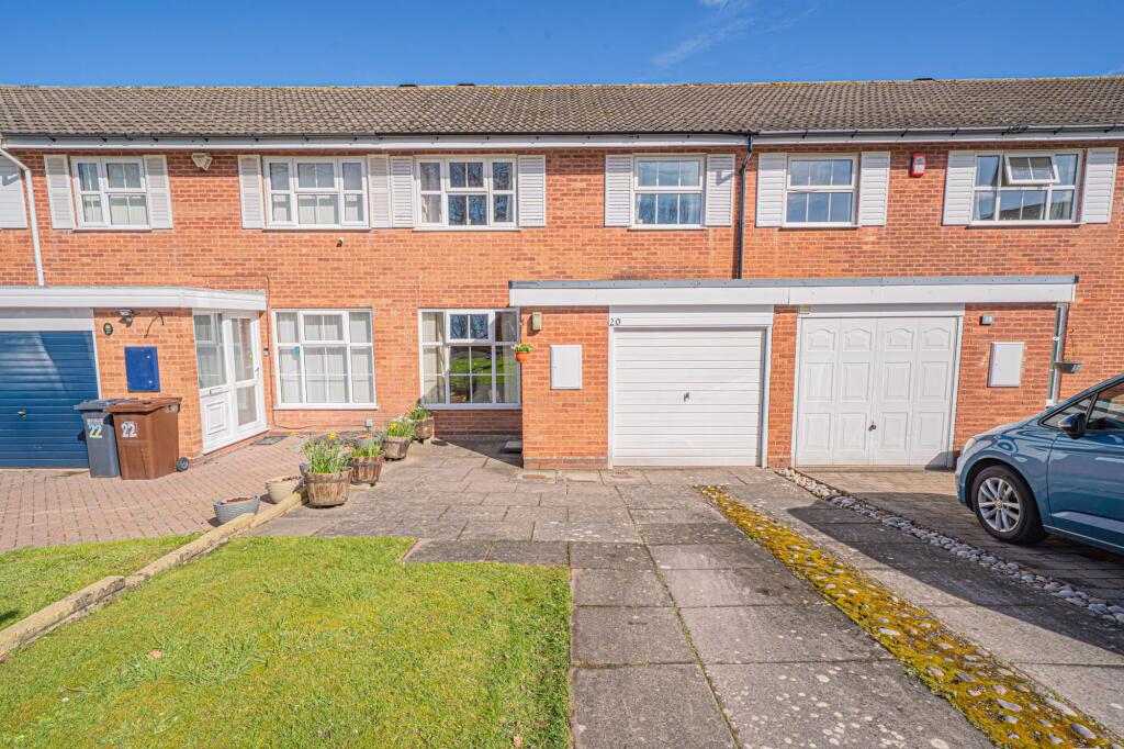 St. Lawrence Close, Knowle, B93