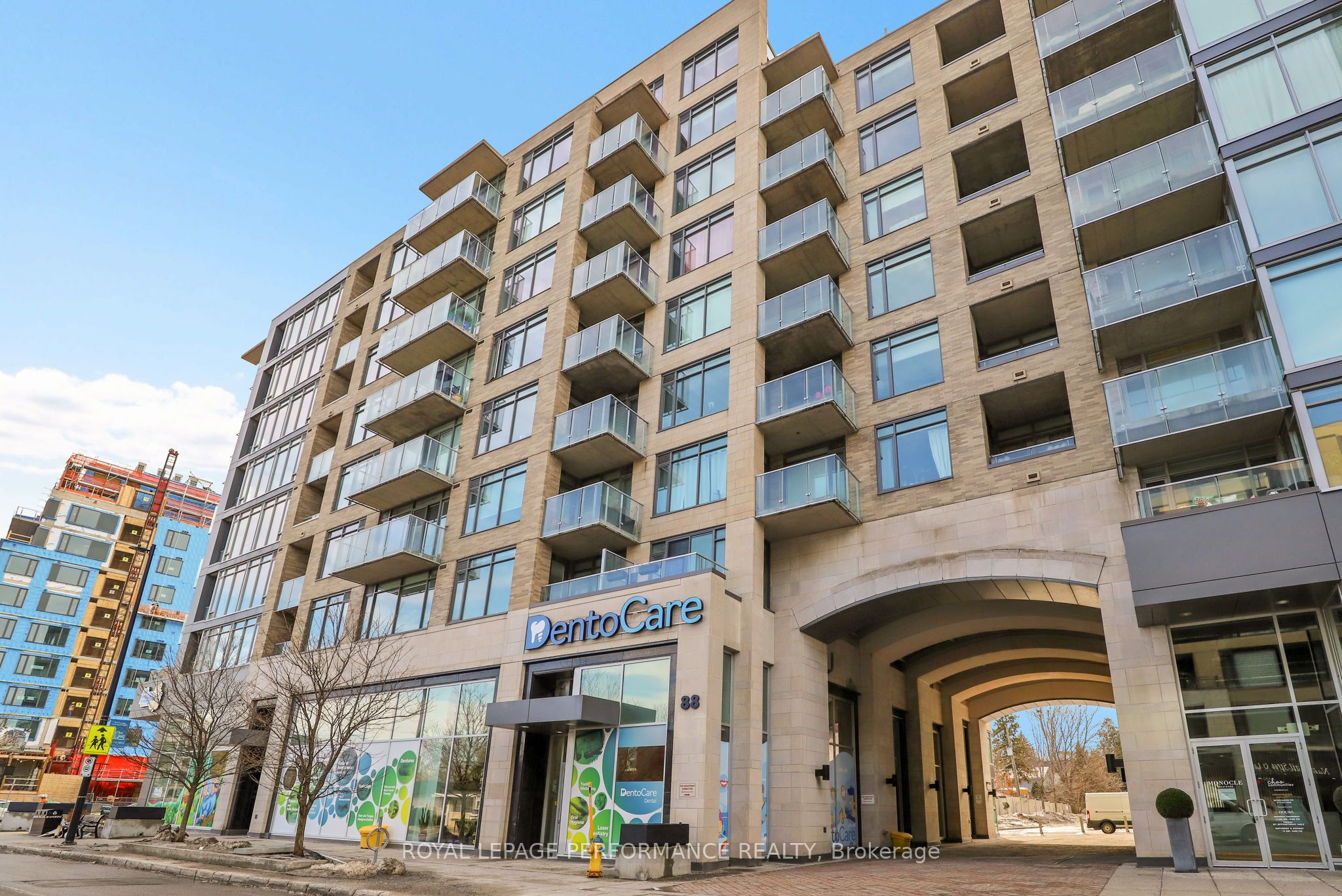 413-88 Richmond Road, Ottawa, ON, K1Z 0B1