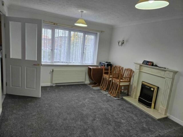 Additional image 2 of 39 Kingsford Court, 125 Ulleries Road, Solihull, West Midlands, B92 8DT