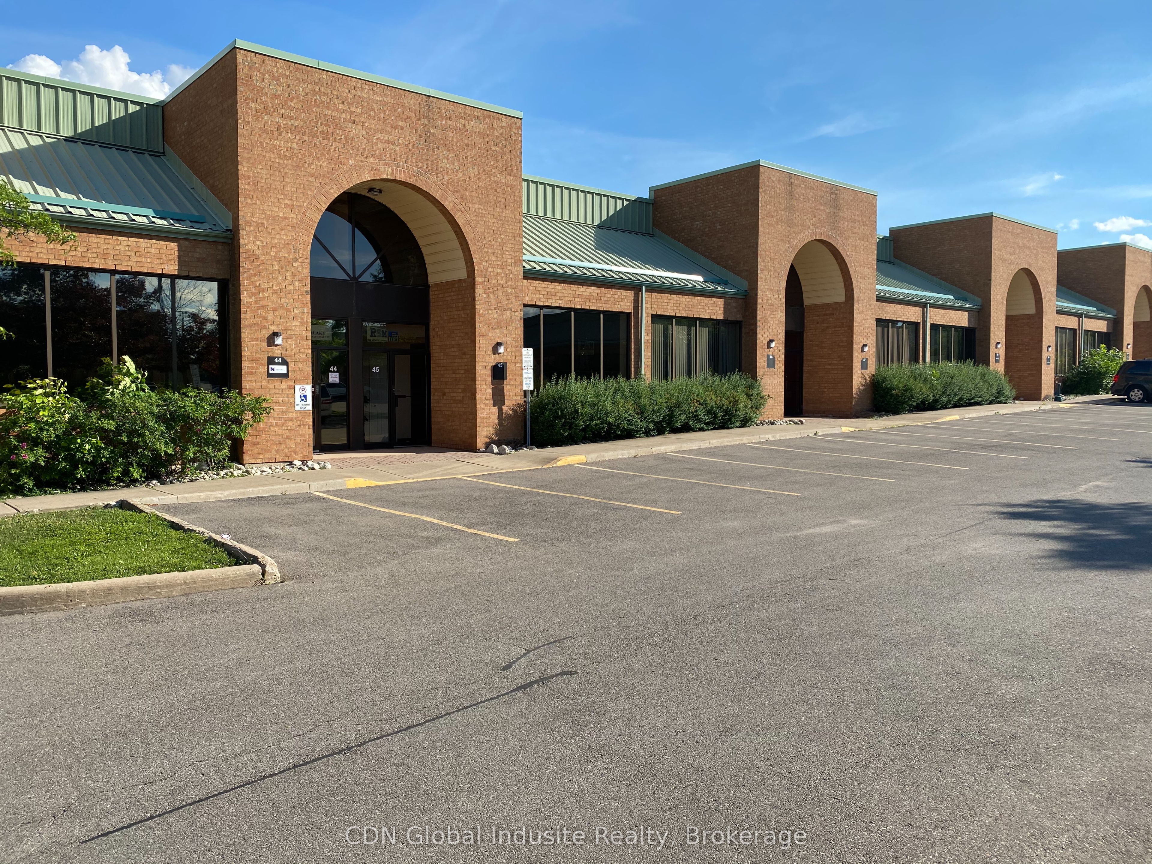 #45-6625 Kitimat Road, Mississauga, ON, L5N 6J1