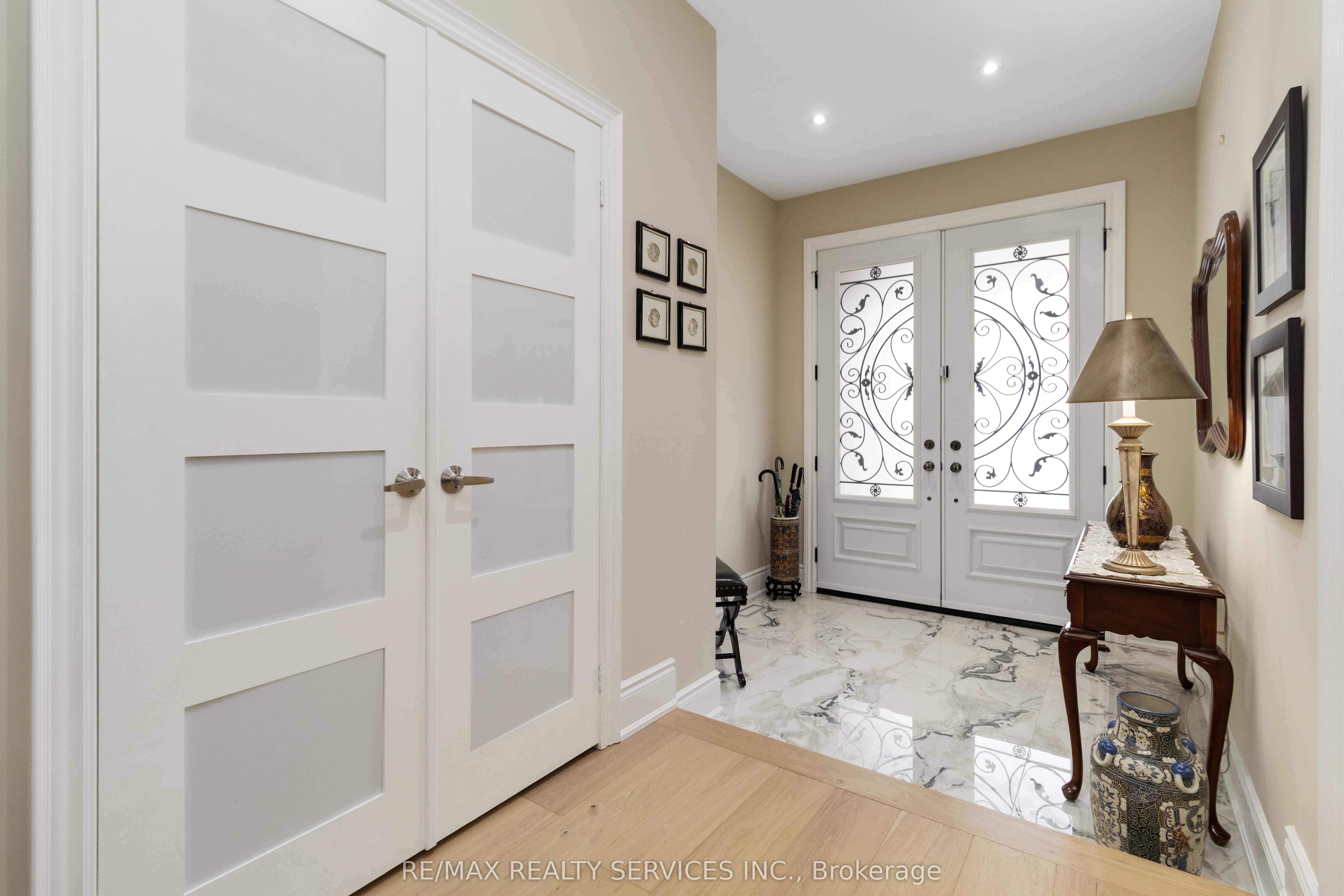 Additional image 3 of 15 Valleystream Circle, Brampton, ON, L6P 2E2