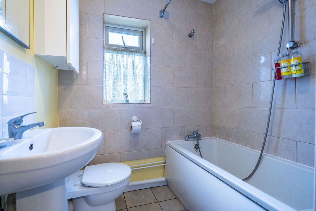Additional image 9 of 4 bed terraced house for saleDylan Drive, Caerphilly CF83