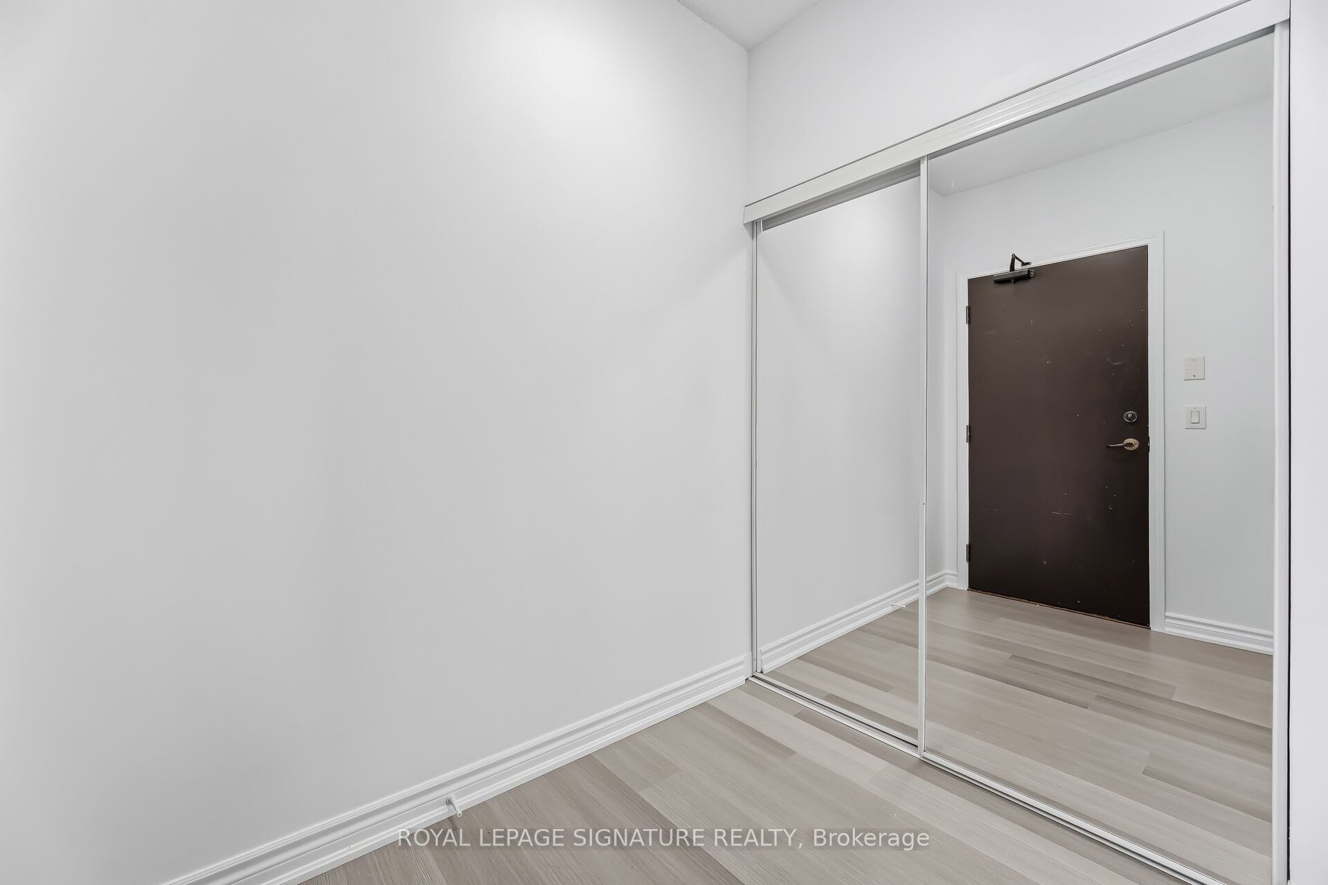 Additional image 6 of 2608-385 Prince Of Wales Drive, Mississauga, ON, L5B 0C6