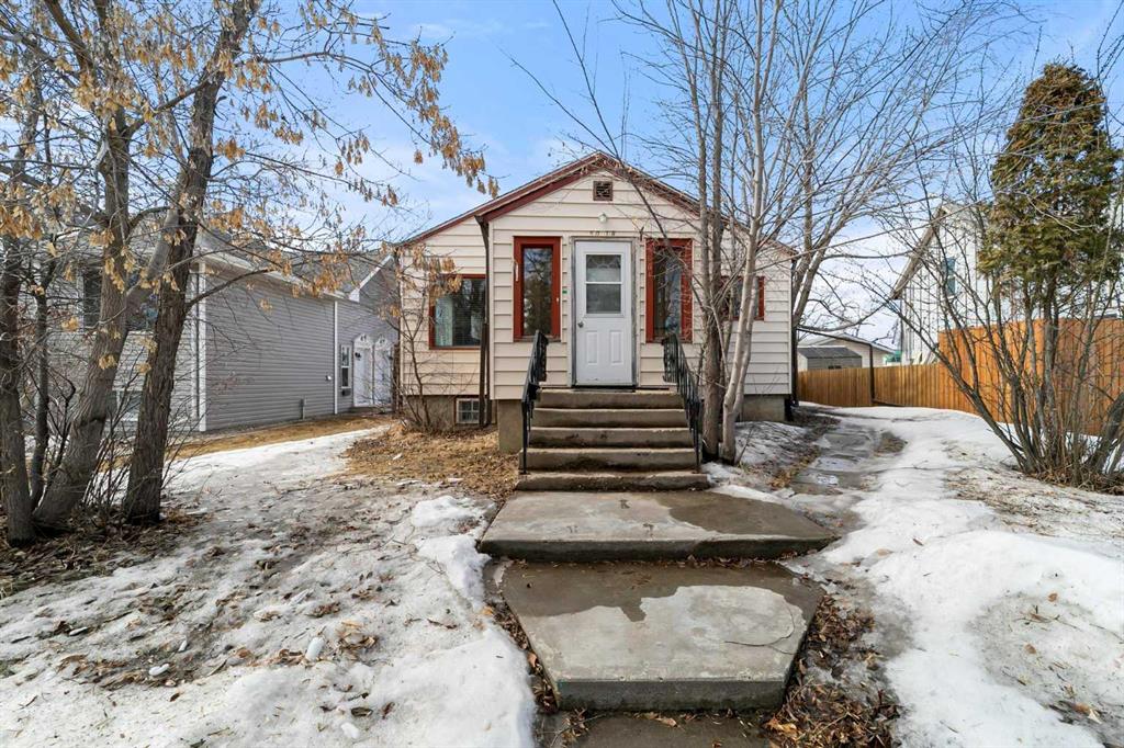 5018 52a Street, Camrose, AB, T4V 1W8