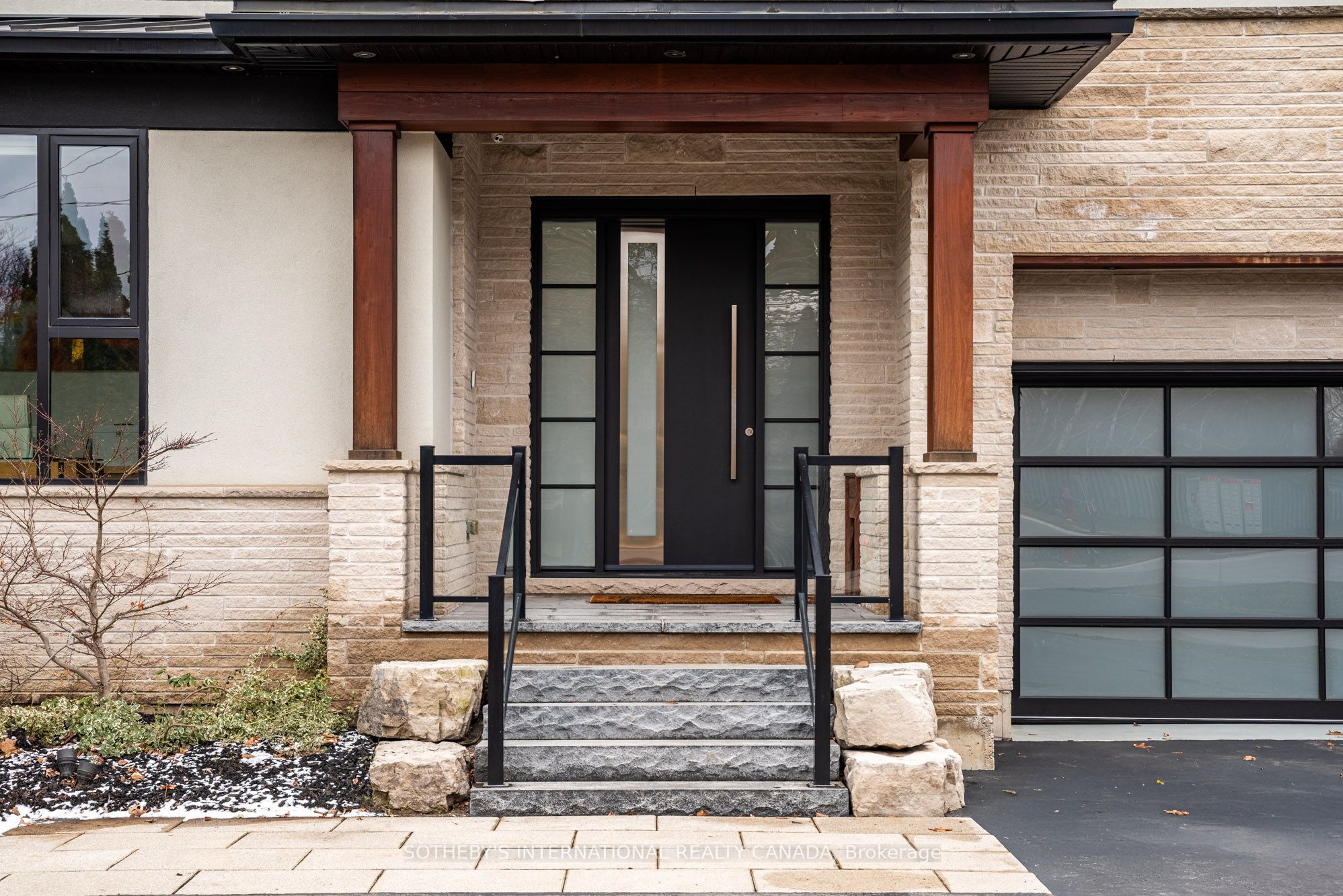 Additional image 3 of 1388 Acton Crescent, Oakville, ON, L6J 2S5