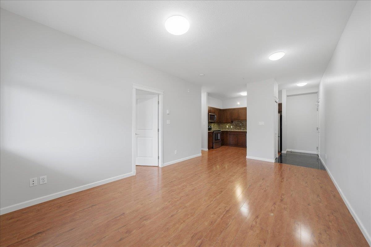 Additional image 5 of 207-22858 Lougheed Highway, Maple Ridge, BC, V2X 2V6