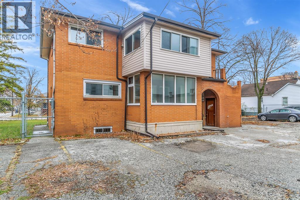 MAIN-509 Aylmer Avenue, Windsor, ON, N9A1T7