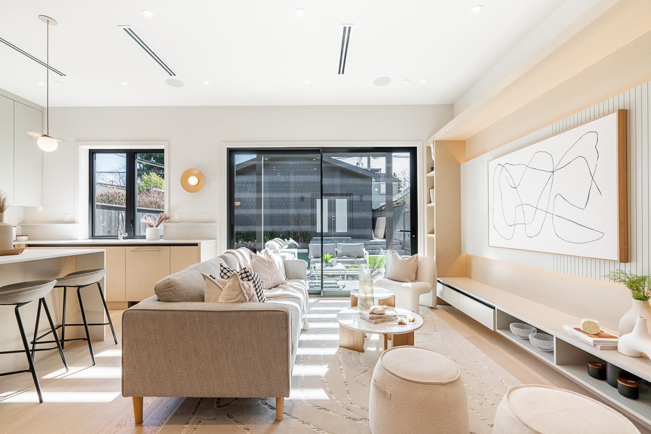 Additional image 6 of 2-372 37th Avenue E, Vancouver, BC, V5W 1E7