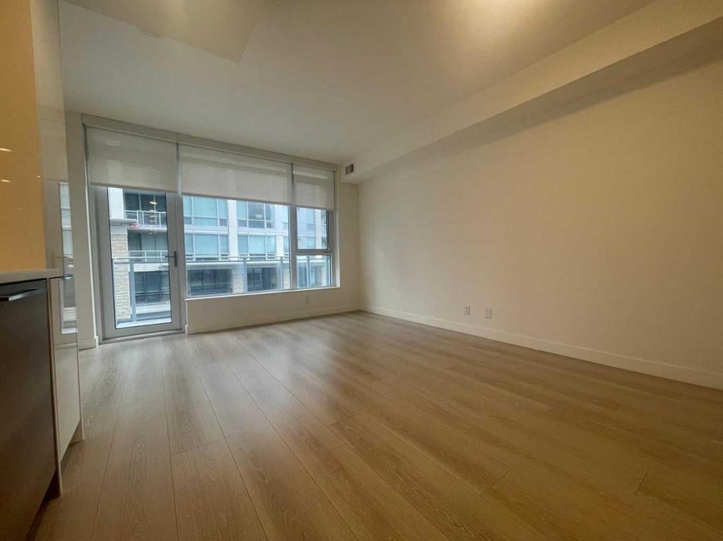 Additional image 3 of 703-108 Waterfront Court SW, Calgary, AB, T2P 1K7