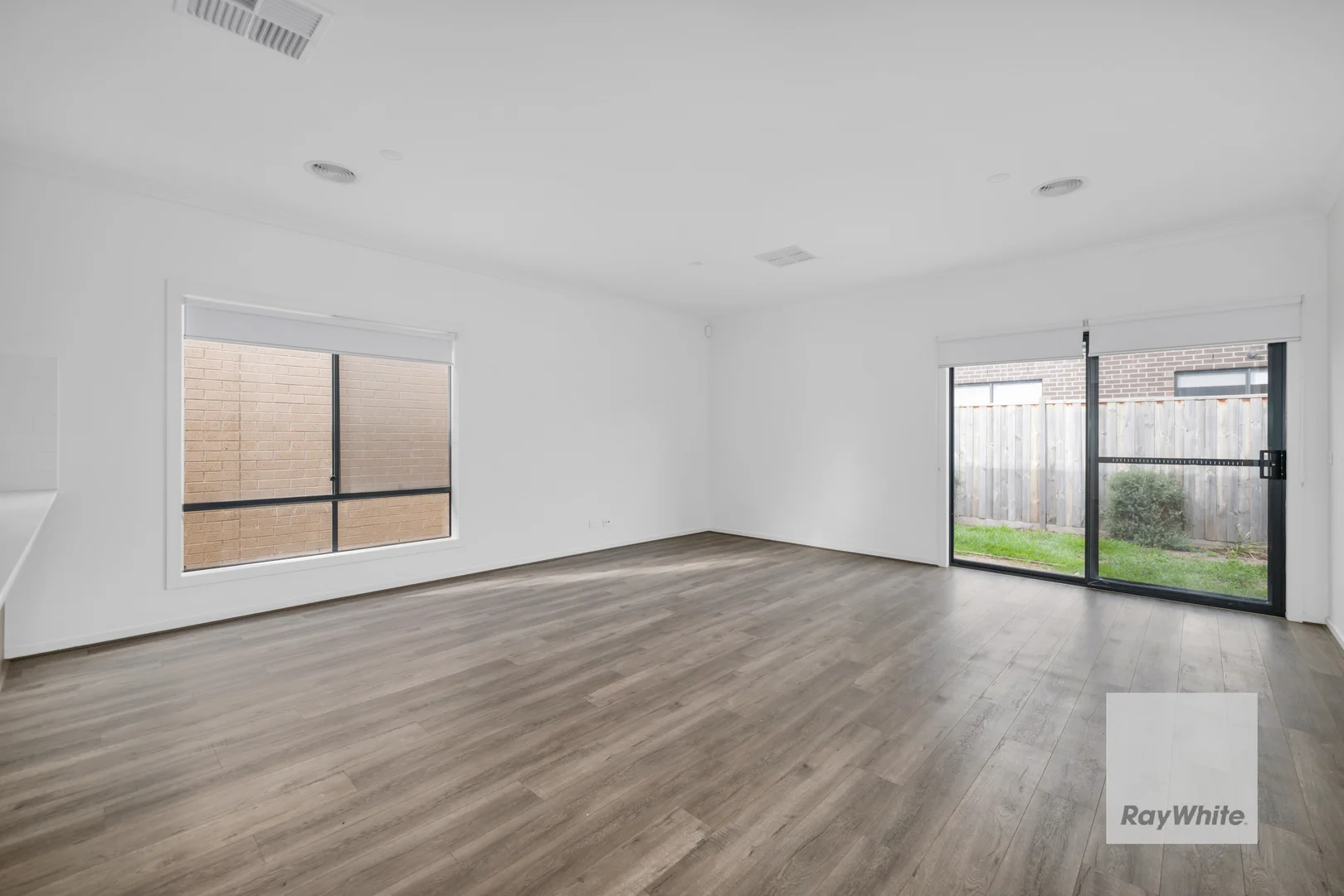 Additional image 3 of 60 Saric Street, Fraser Rise VIC 3336