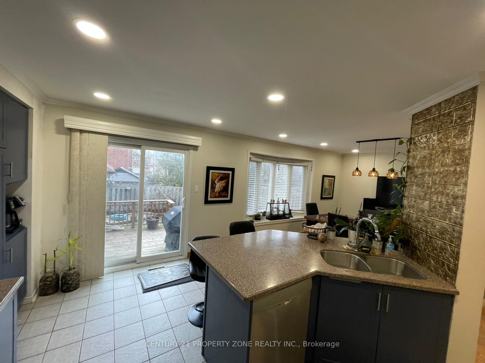 Additional image 6 of Upper-6638 Astro Court, Mississauga, ON, L5N 7J2