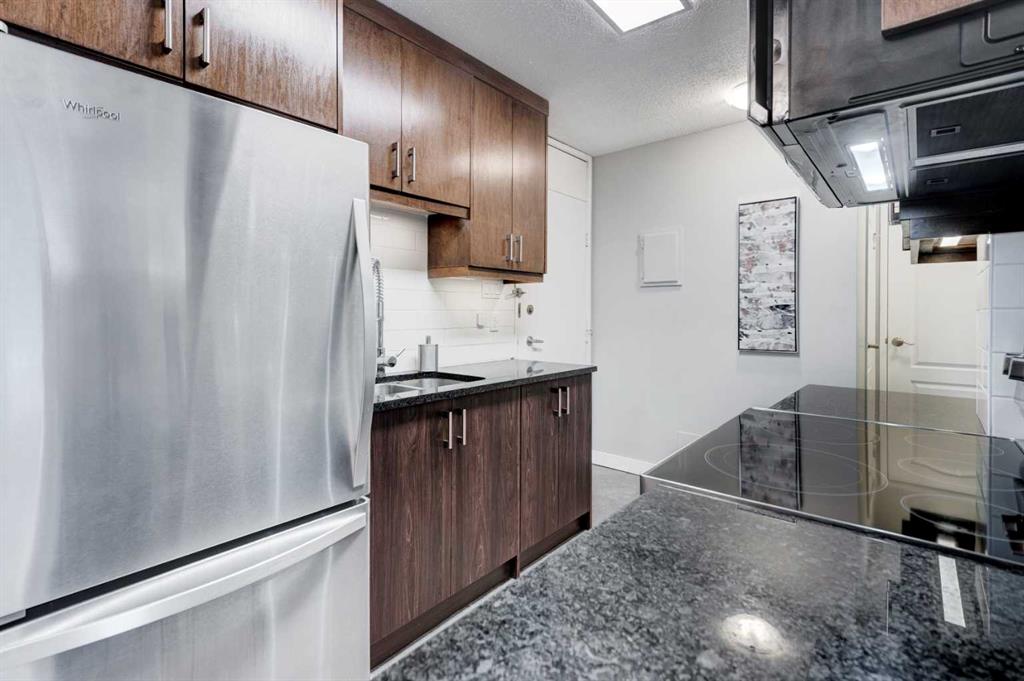 Additional image 5 of 303-1328 13 Avenue SW, Calgary, AB, T3C 0T3