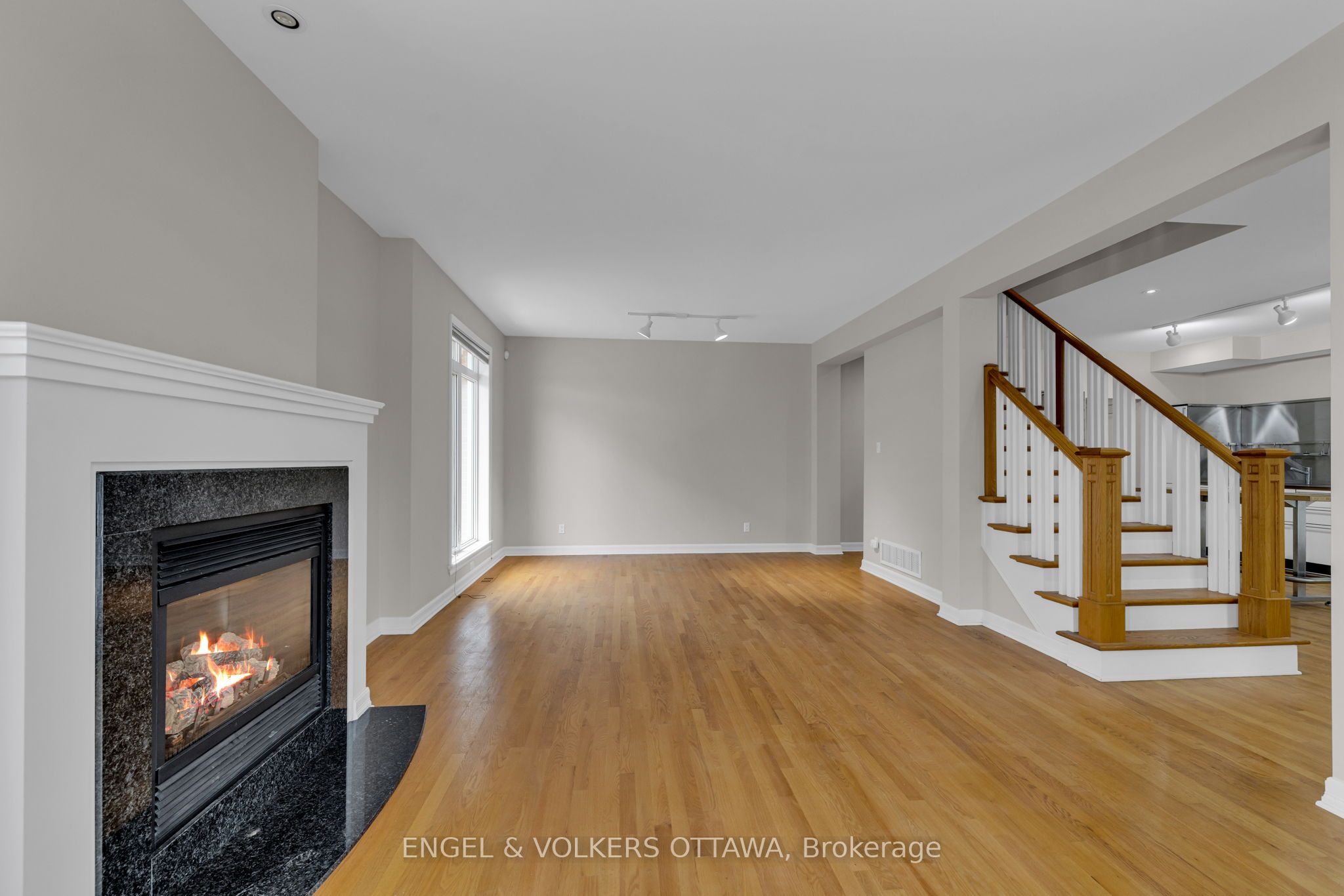 Additional image 6 of 145 Manorhill Private, Ottawa, ON, K1H 2J3