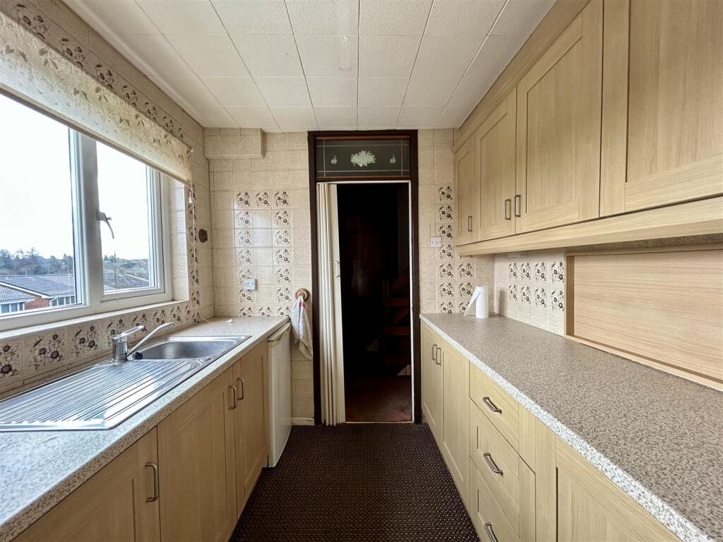 Additional image 14 of Hunnington Crescent, Halesowen