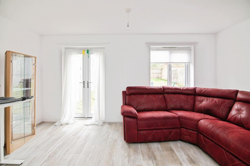 Additional image 34 of Argyll Way, Smethwick