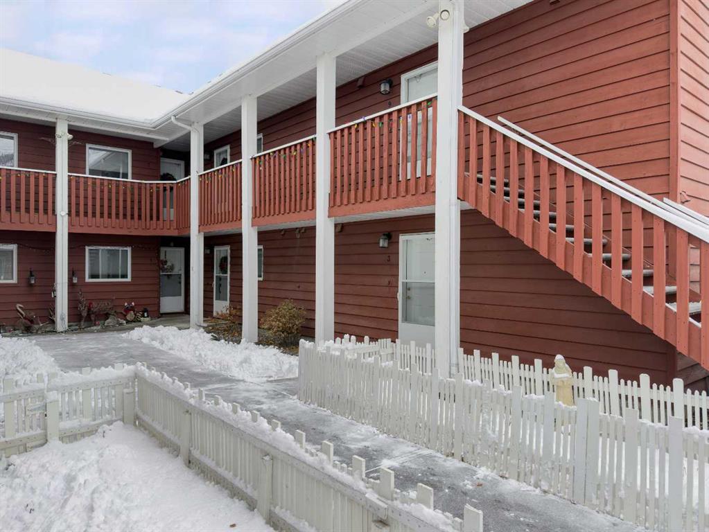 Additional image 4 of 3-717 7th Street E, Canmore, AB, T1W 2C3