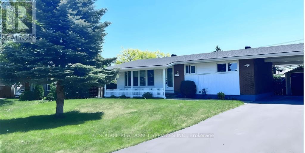 8 Vanson Avenue, Ottawa, ON, K2E6A8
