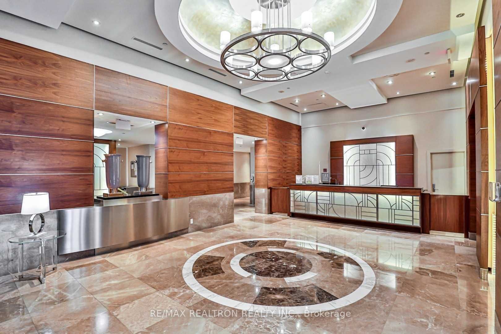 Additional image 5 of 610-761 Bay Street, Toronto, ON, M5G 2R2