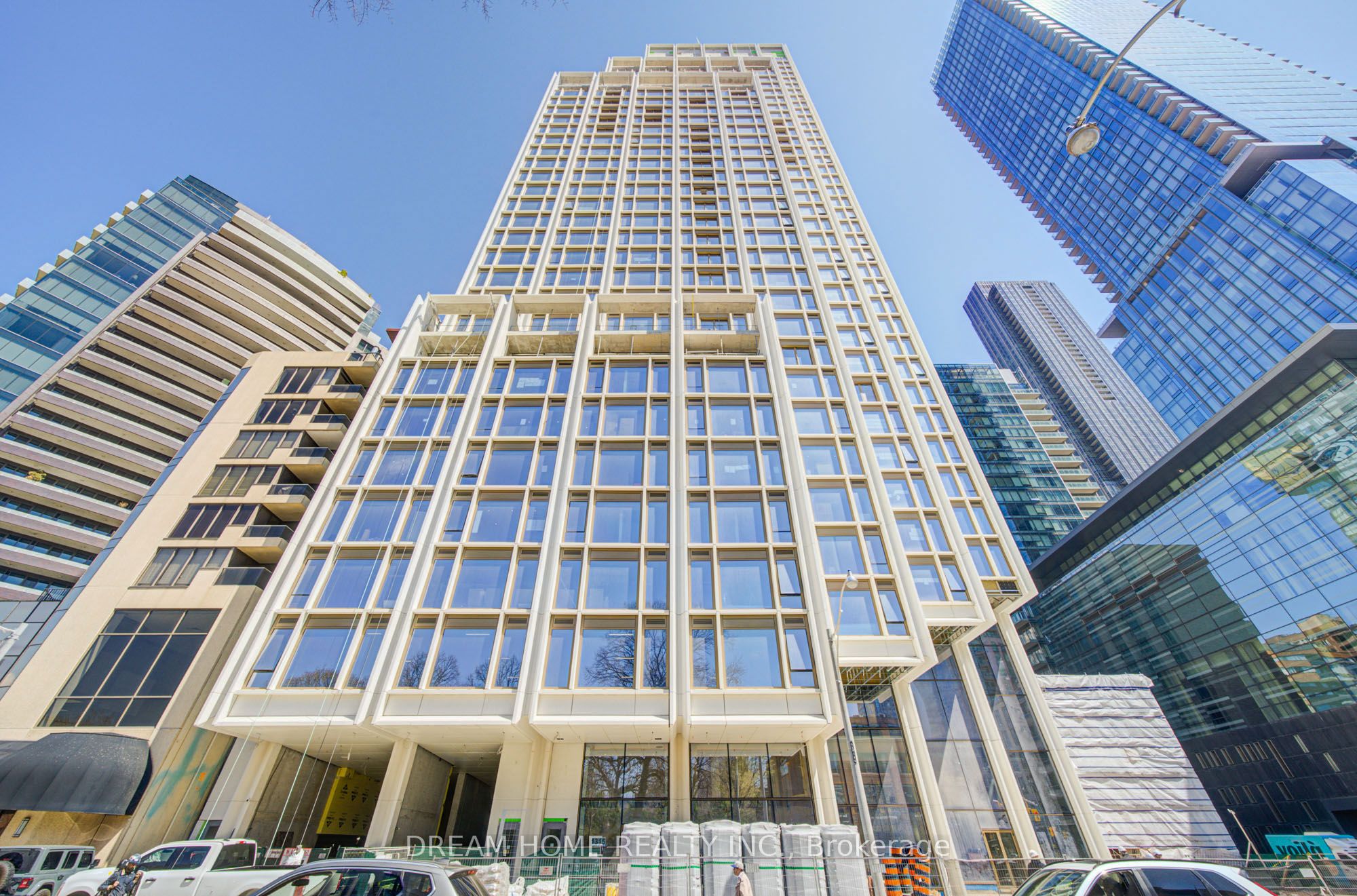 1202-1315 Bay Street, Toronto, ON, M5R 0E4