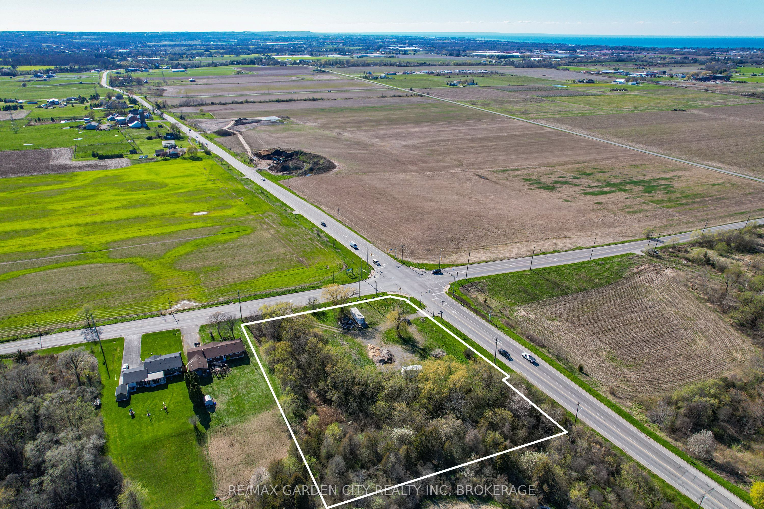 Additional image 5 of 381 St. Paul Street W, St. Catharines, ON, L2R 3N1