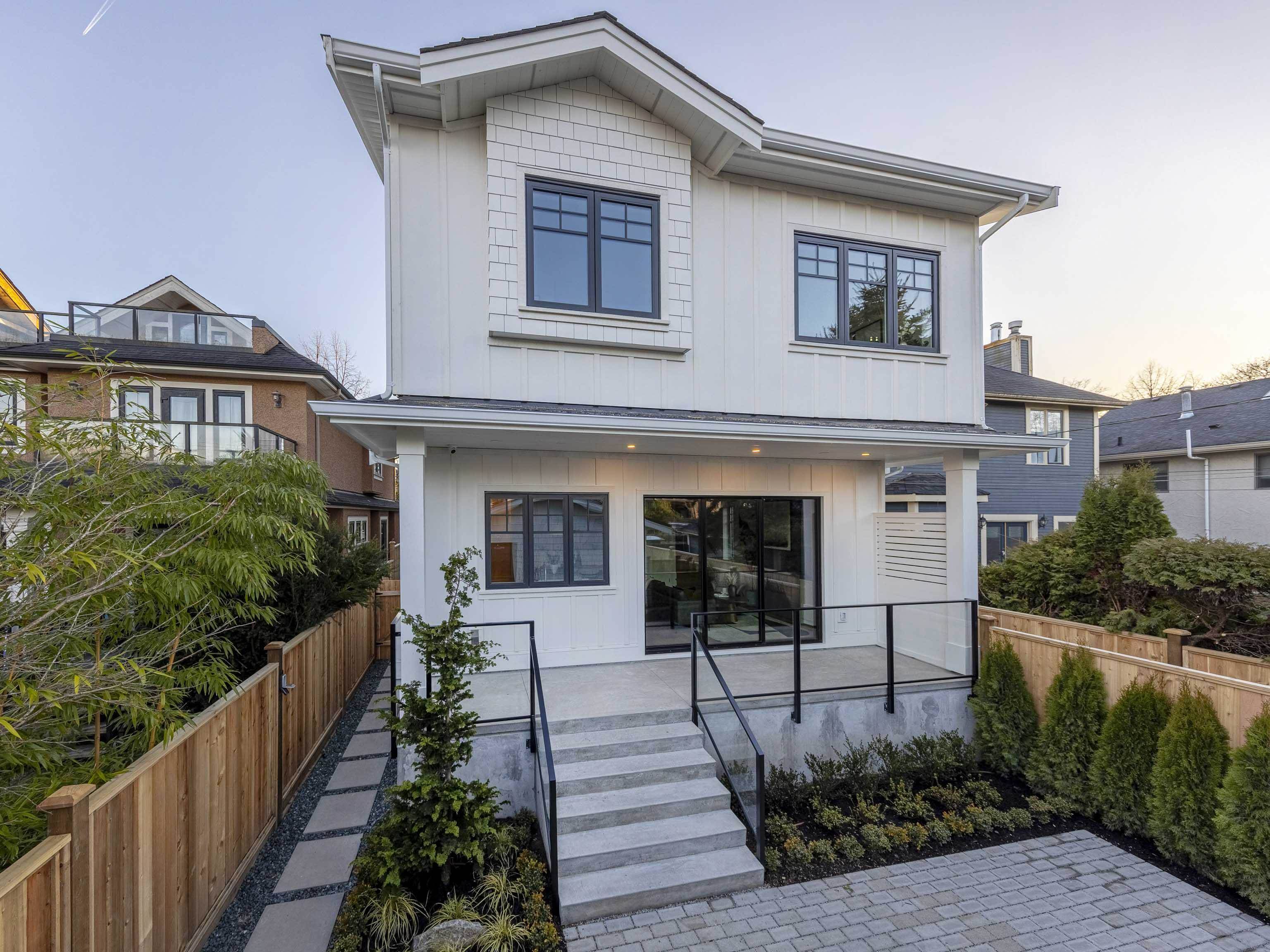 2-3919 18th Avenue W, Vancouver, BC, V6S 1B6