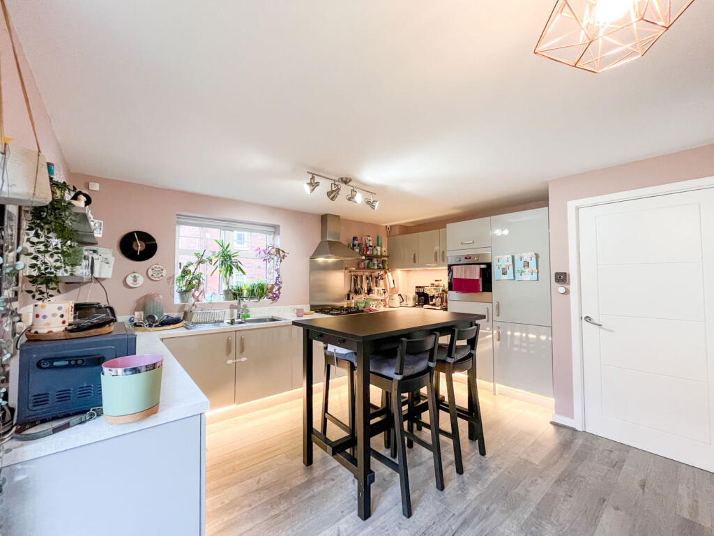Additional image 8 of Pastures Drive, Tidbury Green, B90