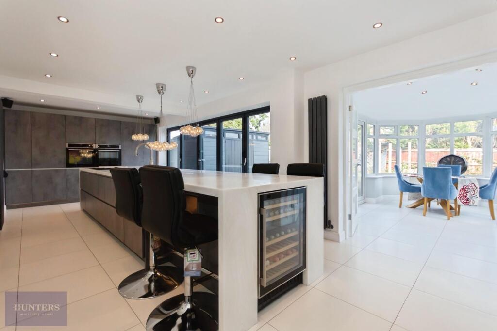 Barnfield Drive, Solihull photo 2