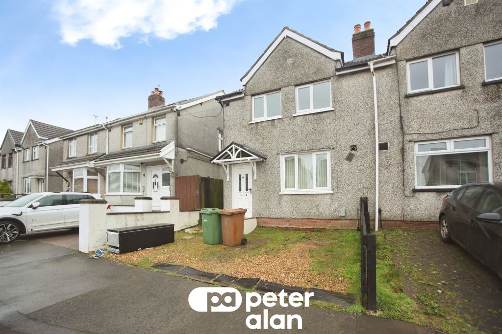3 bed semi-detached house for salePencoed Avenue, Cefn Fforest, Blackwood NP12