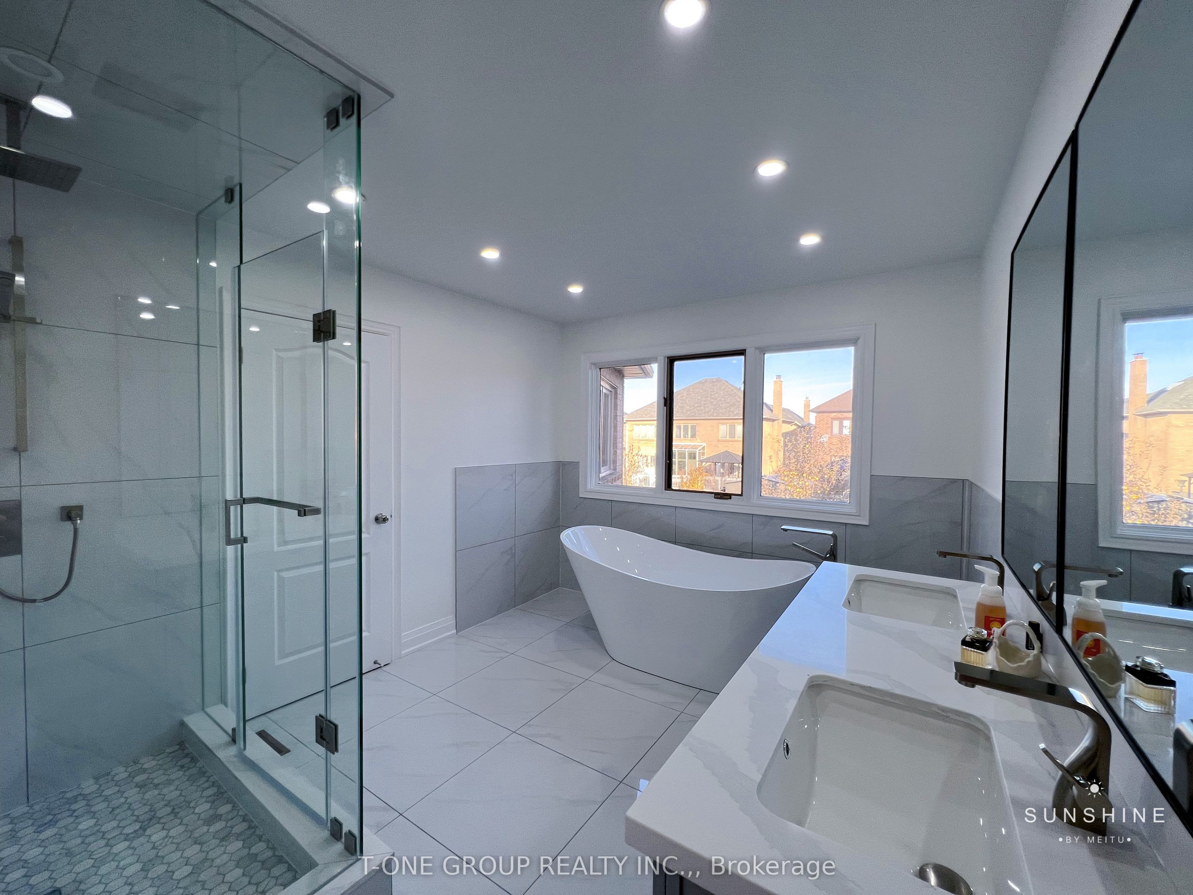 30 Paddington Place N, Vaughan, ON, L4L 7E6 photo 4