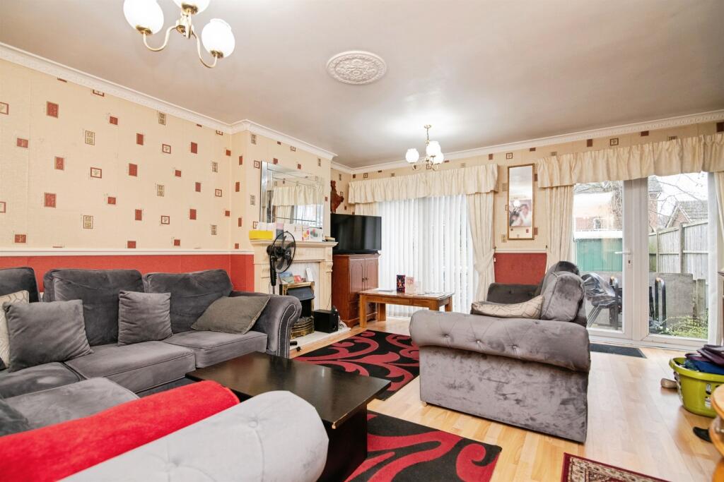 Devereux Road, West Bromwich photo 2