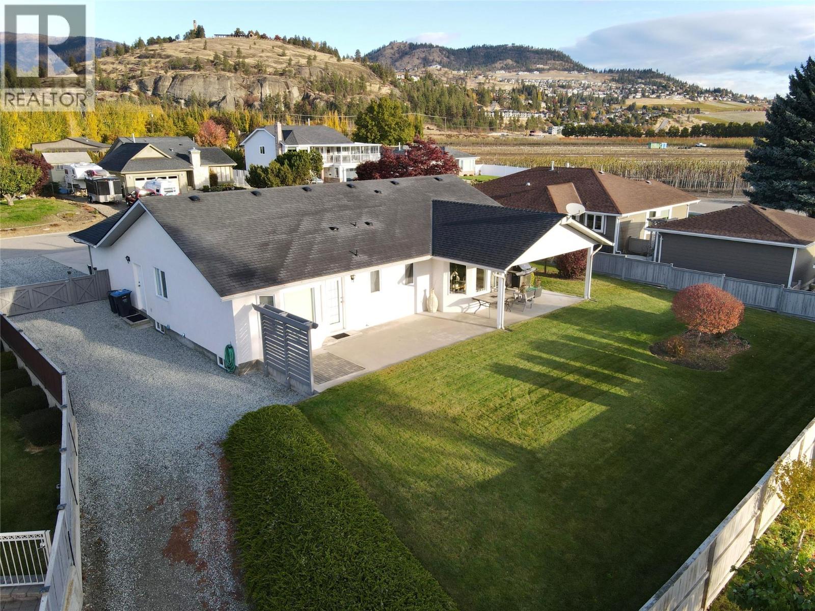1693 Newport Road, West Kelowna, BC, V4T1X1