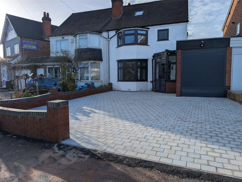 Ulverley Green Road, Solihull, West Midlands, B92