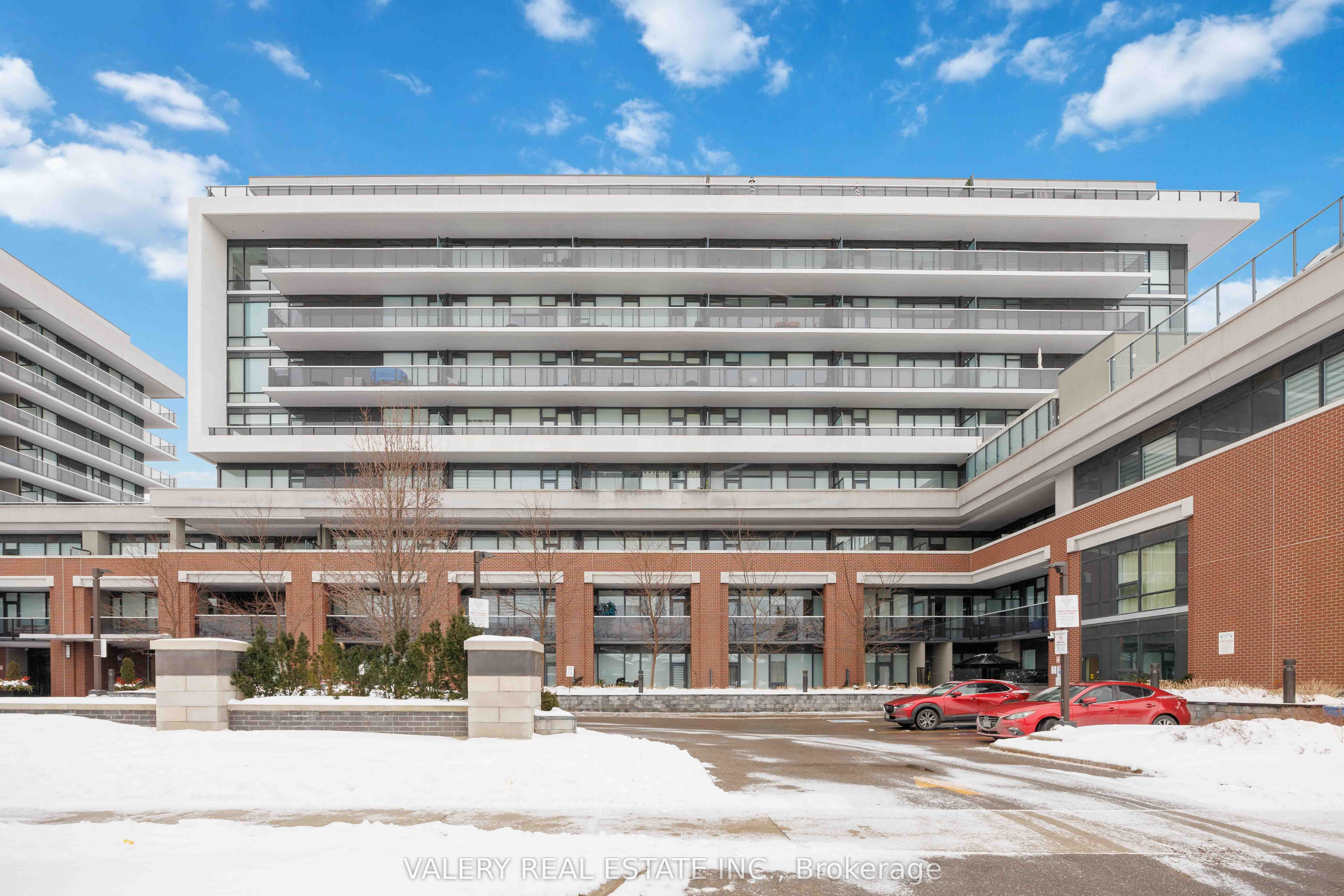 325-4800 Highway 7 N/a, Vaughan, ON, L4L 1H8