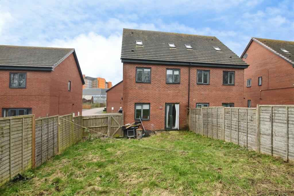 Additional image 37 of Argyll Way, Smethwick