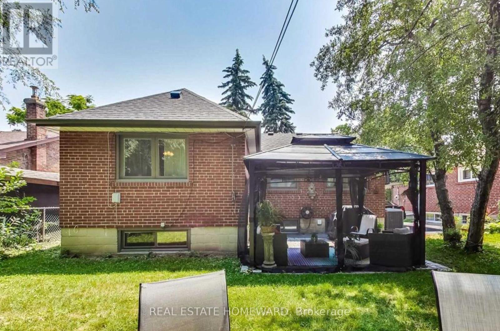 Additional image 3 of 30 Marchington Circle, Toronto, ON, M1R3M4