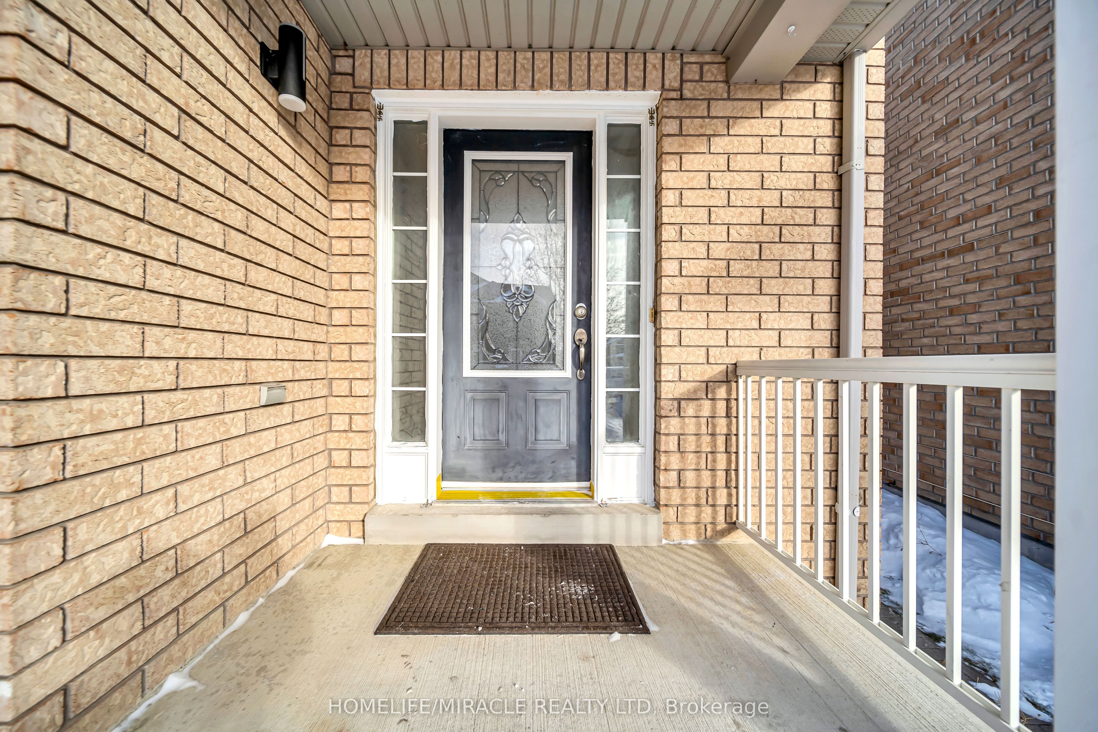 Additional image 5 of 4 Templeton Court, Brampton, ON, L6P 3B2