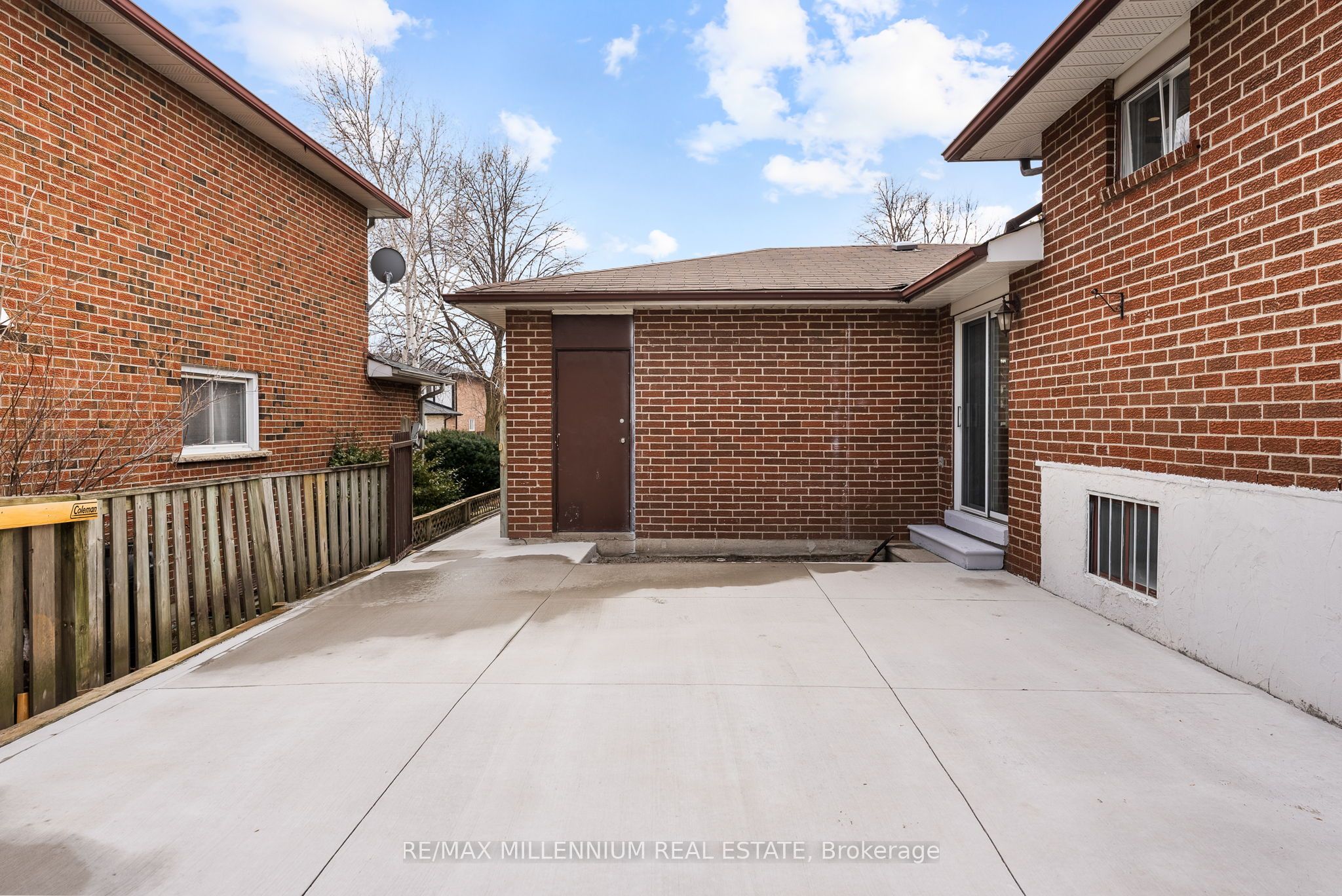 Additional image 3 of 2437 Chilsworthy Avenue, Mississauga, ON, L5B 2R4