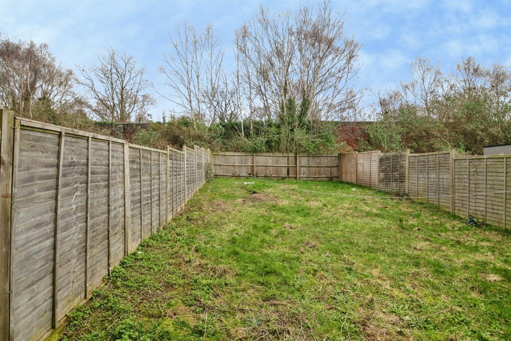 Additional image 36 of Argyll Way, Smethwick