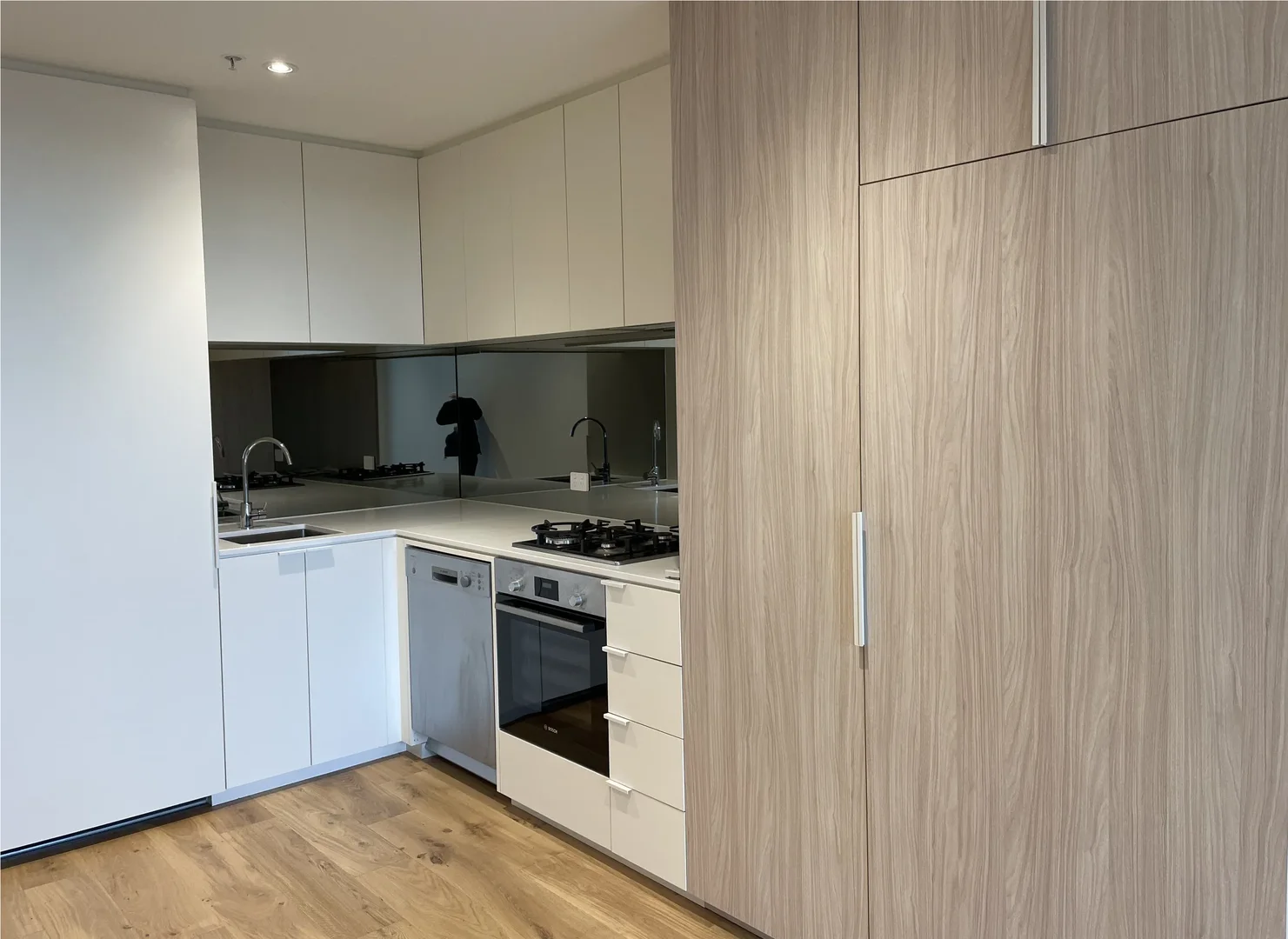 Additional image 9 of 1502/5 Joseph Road, Footscray VIC 3011