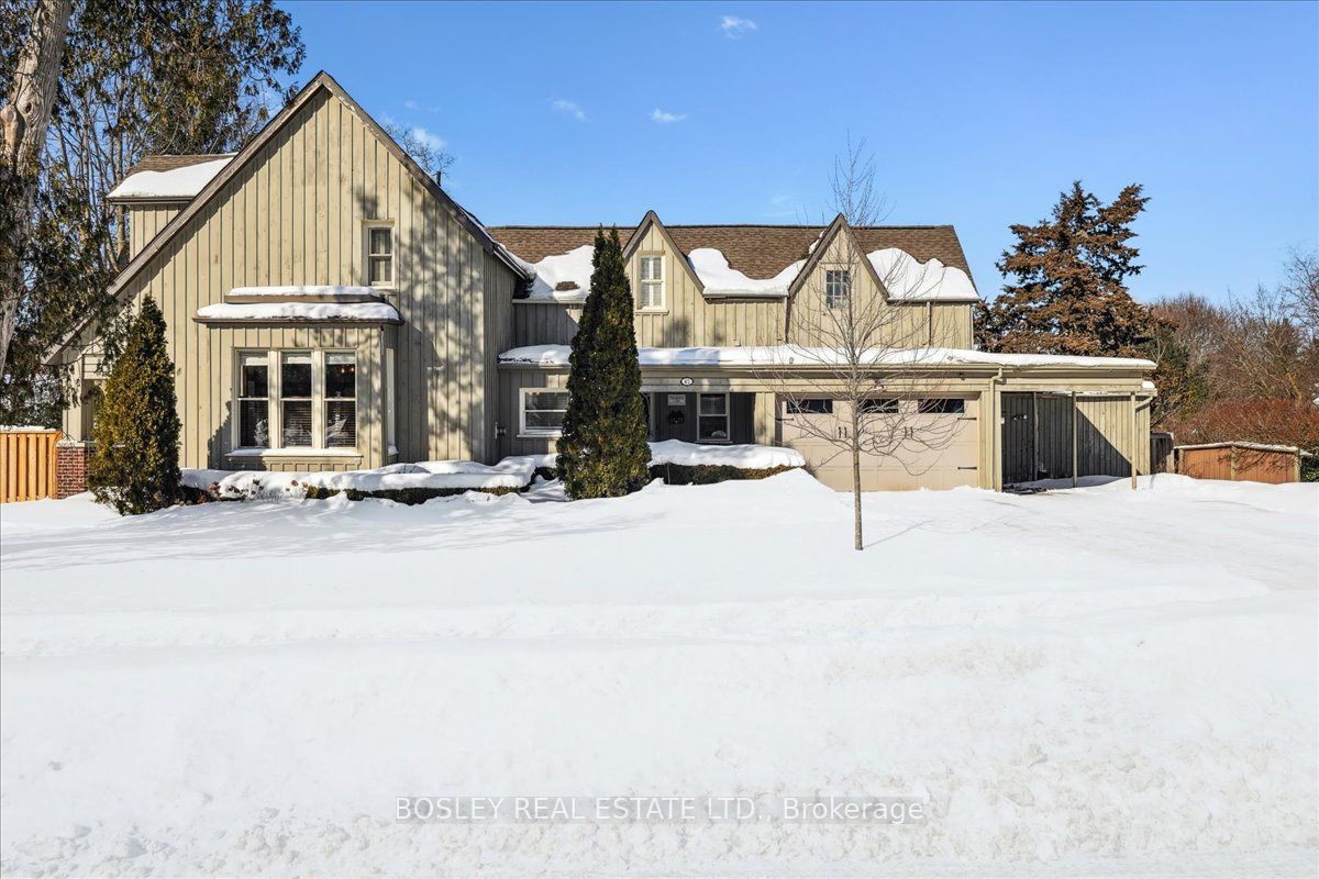 42 Royal Road, Aurora, ON, L4G 1A9