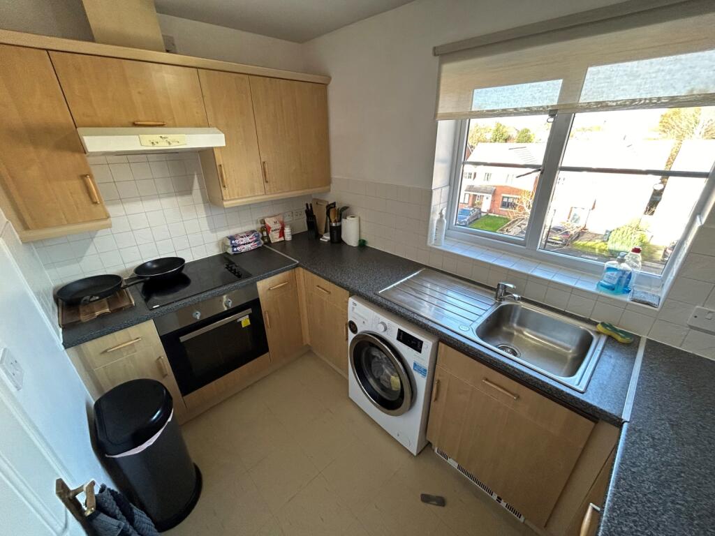 Additional image 2 of Cavalier Drive, Halesowen, West Midlands, B63 4SQ