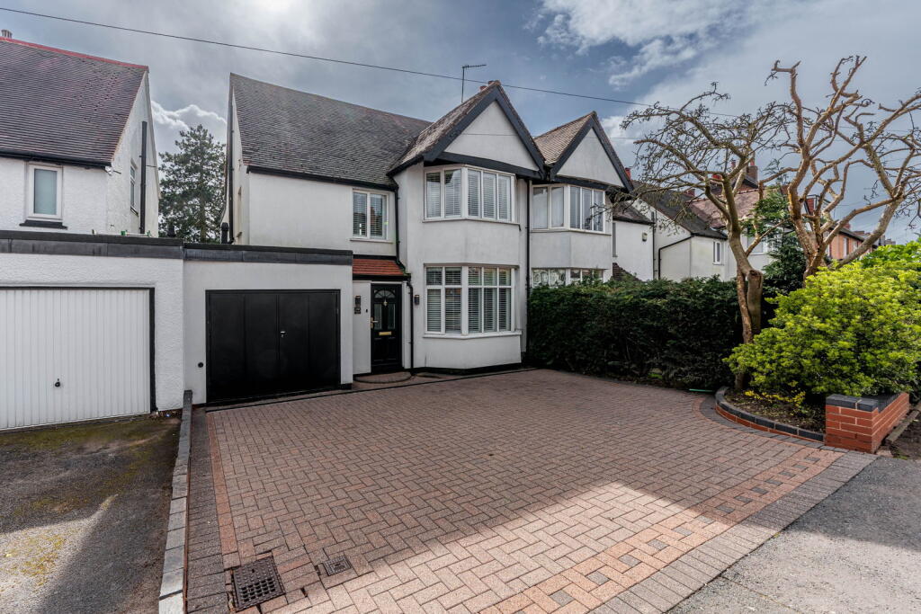 Mere Green Road, Four Oaks, Sutton Coldfield, B75