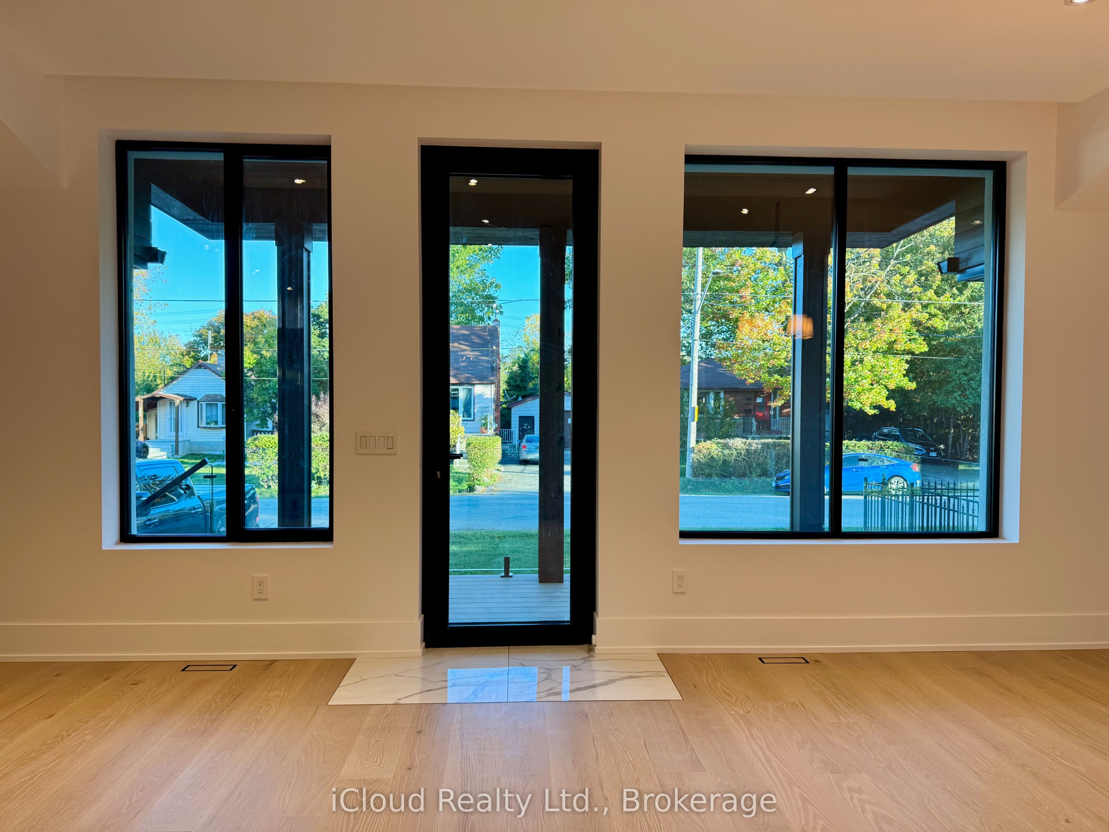 Additional image 4 of 201 Troy Street, Mississauga, ON, L5G 1S9