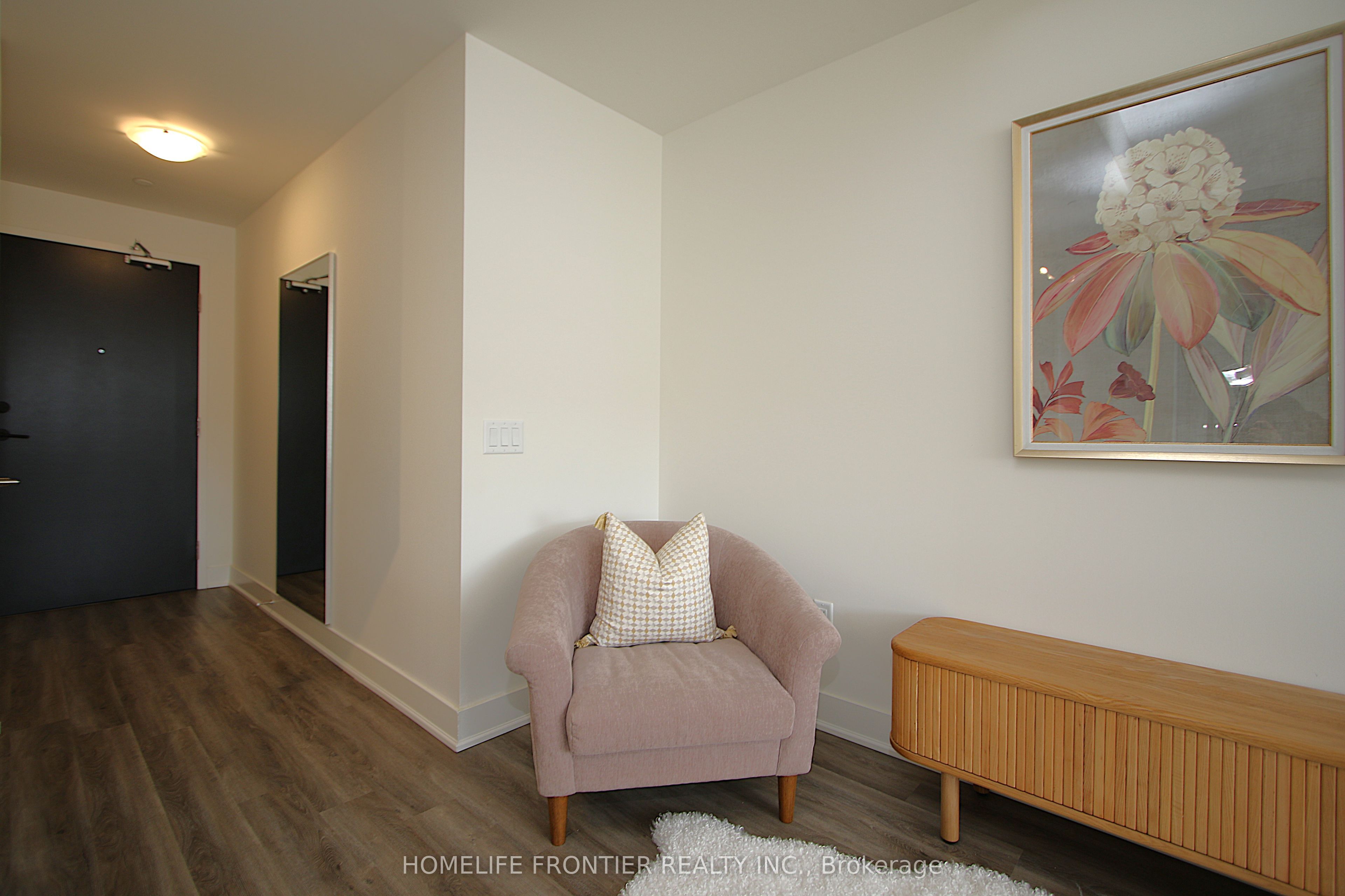 Additional image 3 of 220-185 Deerfield Road, Newmarket, ON, L2Y 0G7