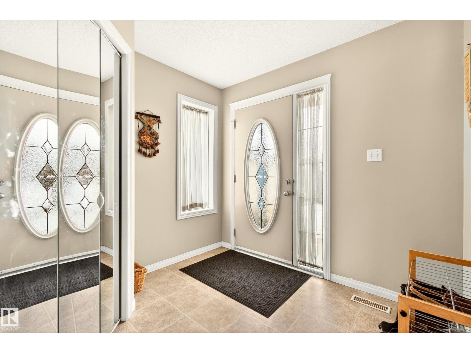Additional image 4 of 8922 5 Avenue SW, Edmonton, AB, T6X1C9